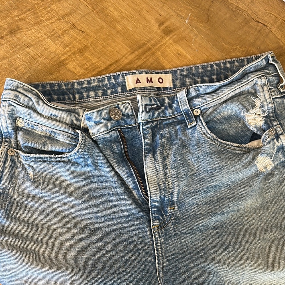 AMO Womens Blue Jeans